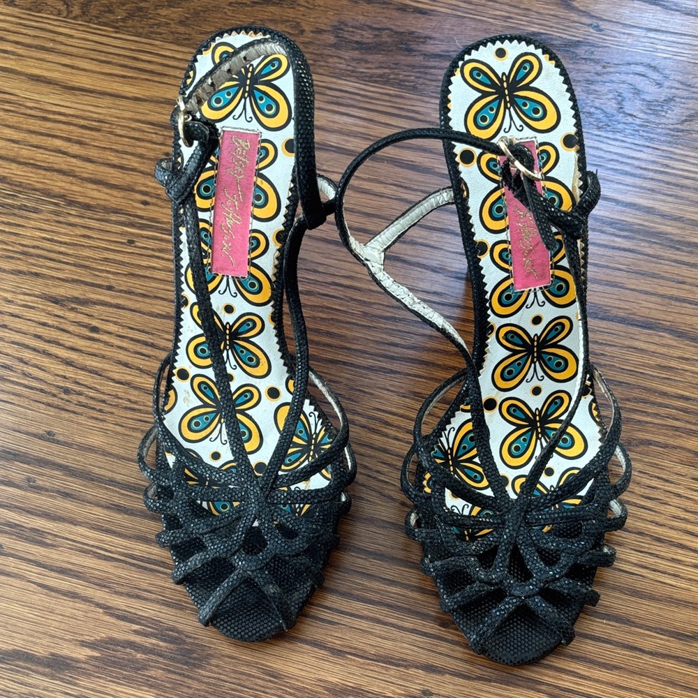 Elegant Black Strappy Women's Sandals